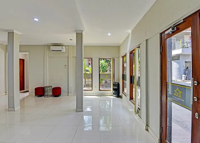 Otel Capital O 91410 Matara